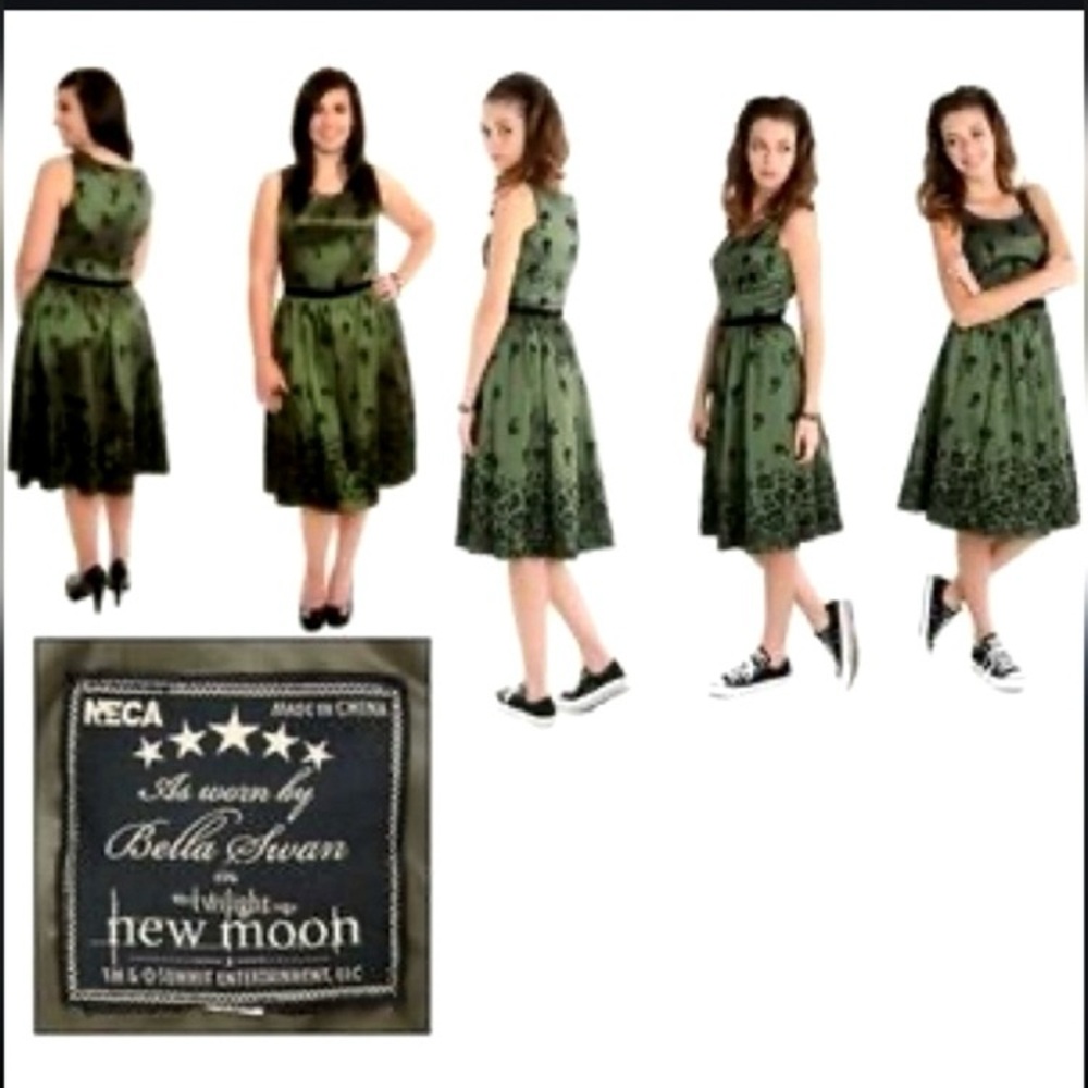 Neca Bella Swan Birthday Dress size 5XL twilight, vampire, collectible ASOS EUC - Picture 6 of 14